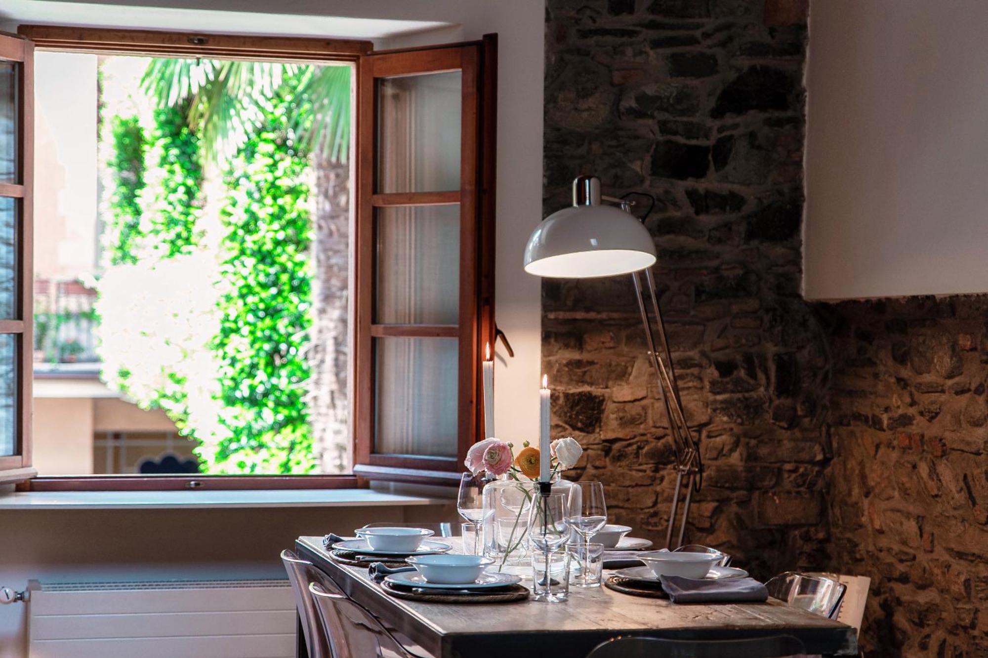 Corte Delle Rondini - Bymyhomeincomo Exteriör bild