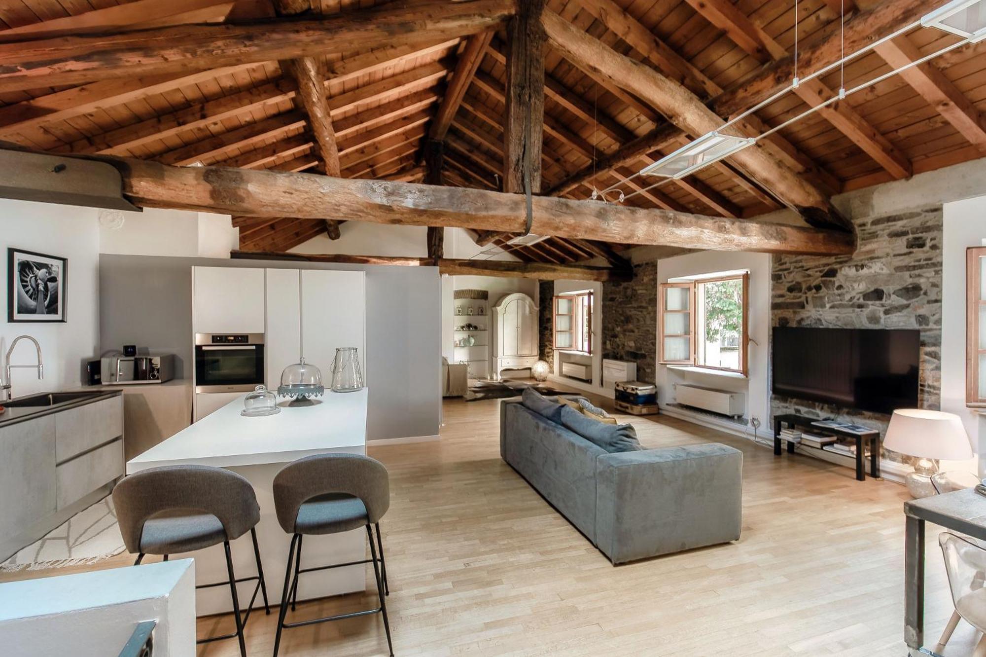 Corte Delle Rondini - Bymyhomeincomo Exteriör bild